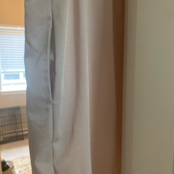 Esley dress - Picture 3 of 4